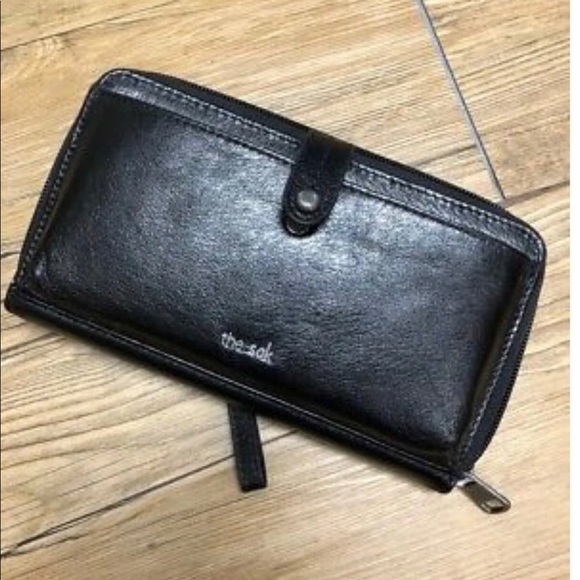 ‼️SALE The SAK  three in one phone phone wallet - Picture 4 of 6